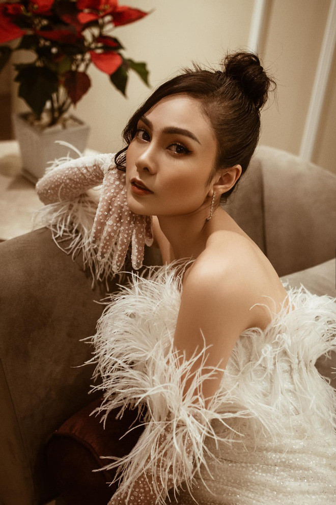 Ngắm dàn nữ ca sĩ nóng bỏng nổi tiếng hơn nhờ Rap Việt ảnh 4