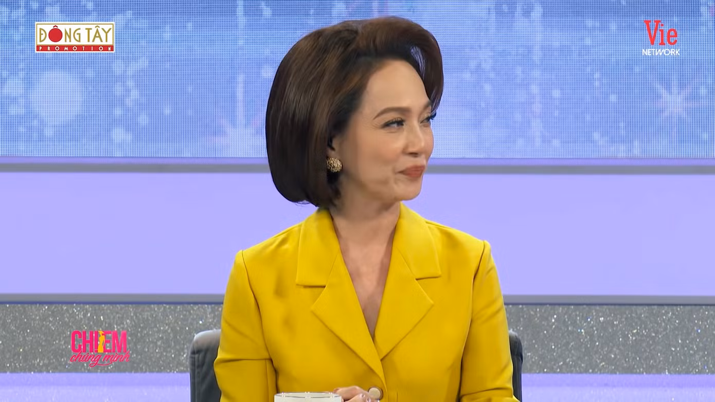 NSND Lê Khanh tiết lộ về NSƯT Lê Mai: Sợ Tết cổ truyền, chôn vùi giấc mơ nghệ sĩ vì con ảnh 1