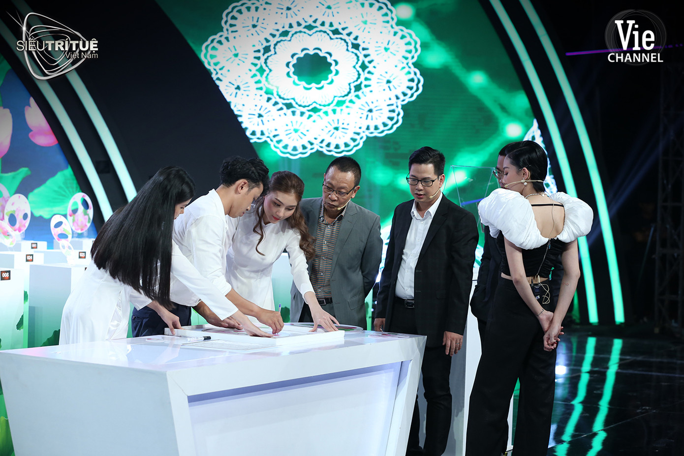 Nam sinh trường Y gây choáng với trí tưởng tượng không gian siêu hạng tại Siêu trí tuệ ảnh 4