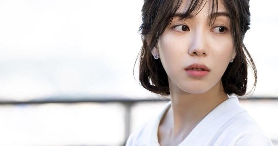 ‘Điêu Thuyền’ Ninh Tịnh gầy rộc hốc hác, mỹ nhân phim Châu Tinh Trì vai trần gợi cảm ảnh 5