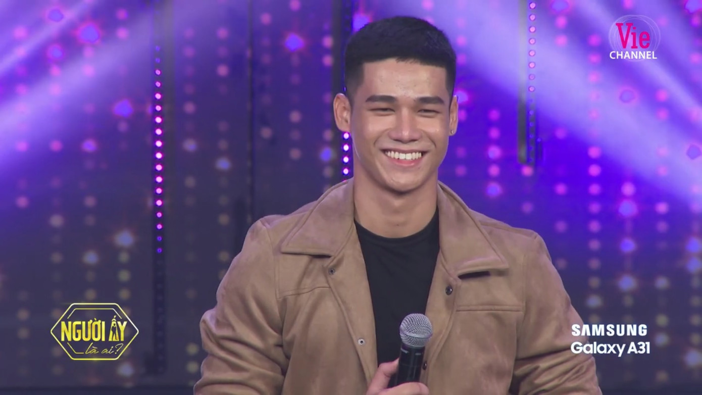 'Người ấy là ai' ngập tràn nước mắt, Hương Giang chính thức trao hoa cho CEO Matt Liu ảnh 7