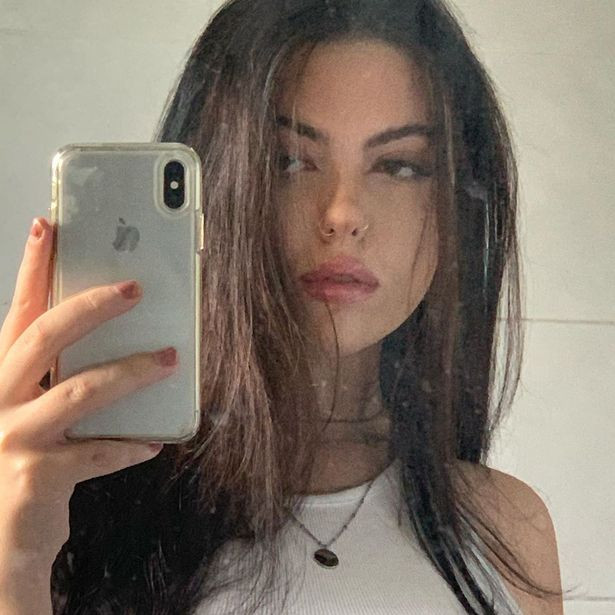 Sửng sốt với cô gái có khuôn mặt giống Michael Jackson ảnh 5