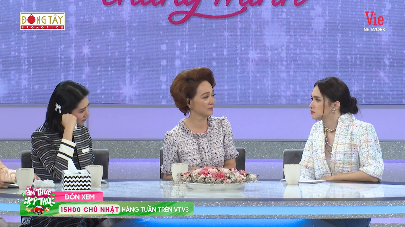 NSND Lê Khanh trực trào nước mắt kể lại nỗi day dứt lớn nhất cuộc đời ảnh 3