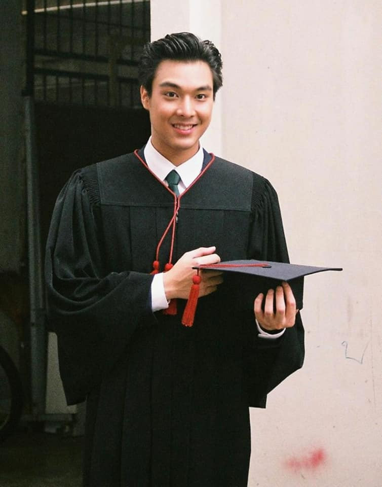 Những phân cảnh hở bạo trong ‘Hoàng Kim Giáp’ của Củng Lợi ảnh 14