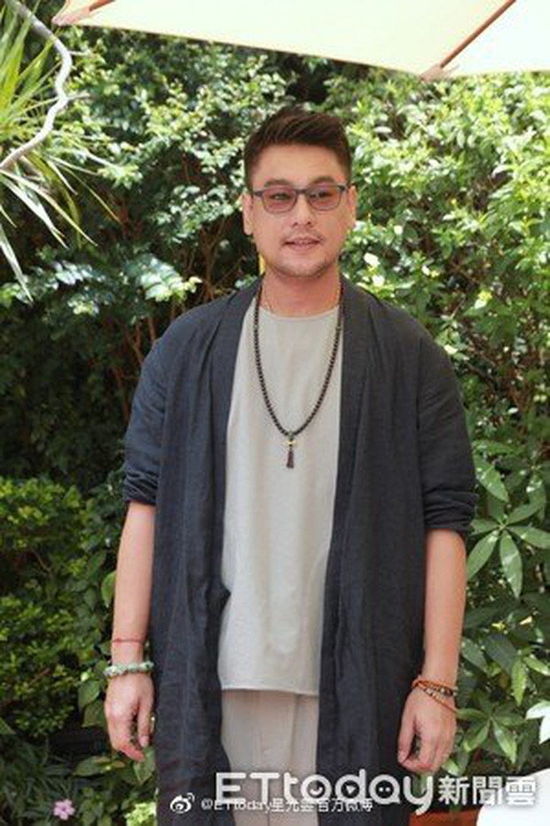 Hoắc Kiến Hoa già nua, xuống sắc trầm trọng khi kỷ niệm 4 năm ngày cưới cùng Lâm Tâm Như ảnh 5