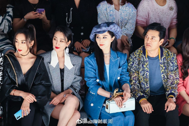 Sốt xình xịch với bộ ảnh nàng 'Triệu Mẫn' An Dĩ Hiên bụng bầu vượt mặt ở tuổi 40 ảnh 7