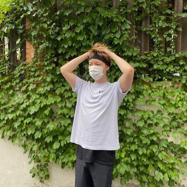 Mỹ nhân Hàn trong bộ váy xẻ táo bạo gây 'nhức mắt' tại Liên hoan phim Busan ảnh 5