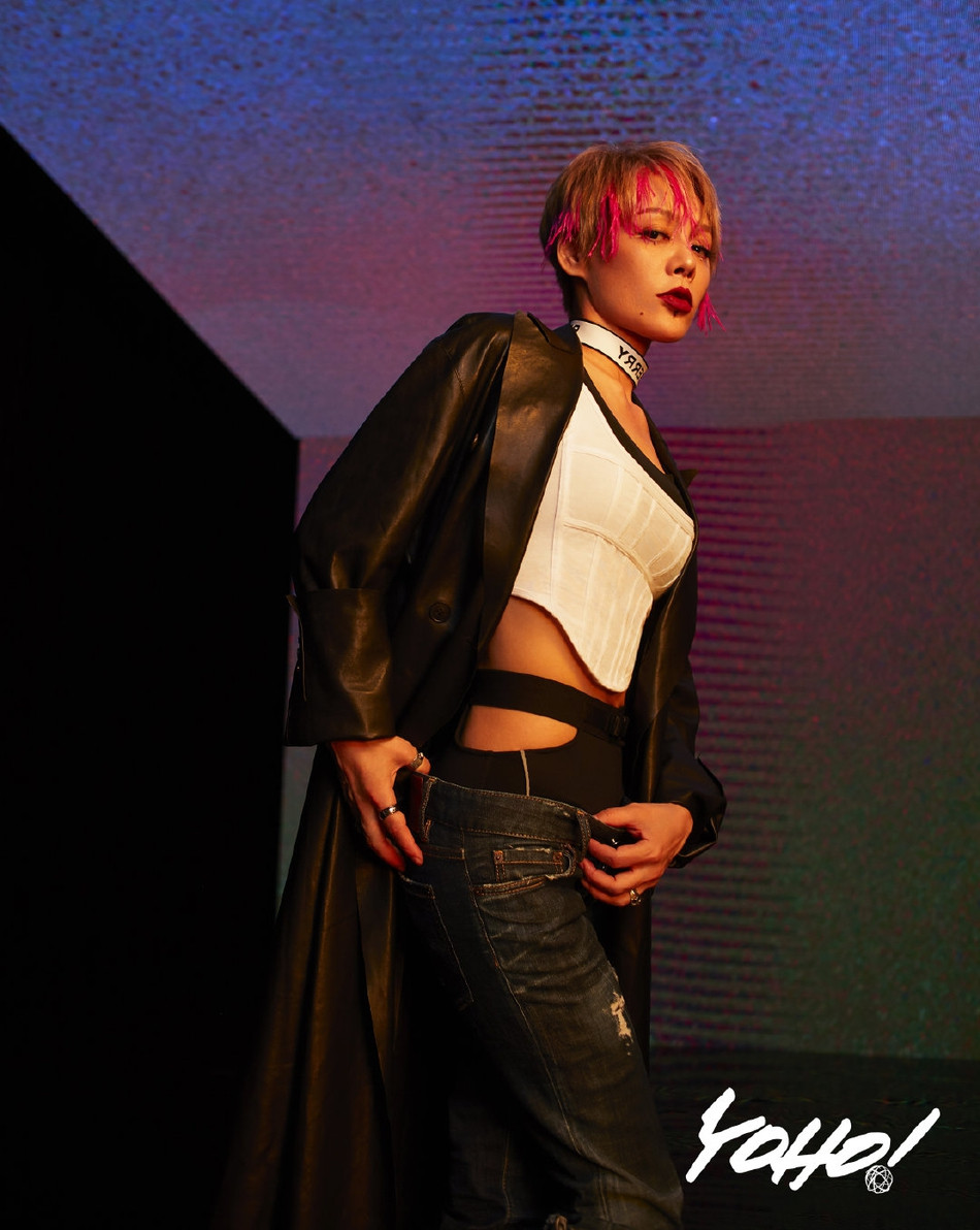 Top sao nam đẹp nhất Hàn Quốc, Song Joong Ki mất ngôi, hạng nhất là cái tên quen thuộc ảnh 12