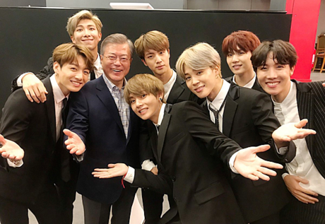 BTS: Hiện tượng toàn cầu tạo ra vô số những kỷ lục 'vô tiền khoáng hậu' ảnh 3