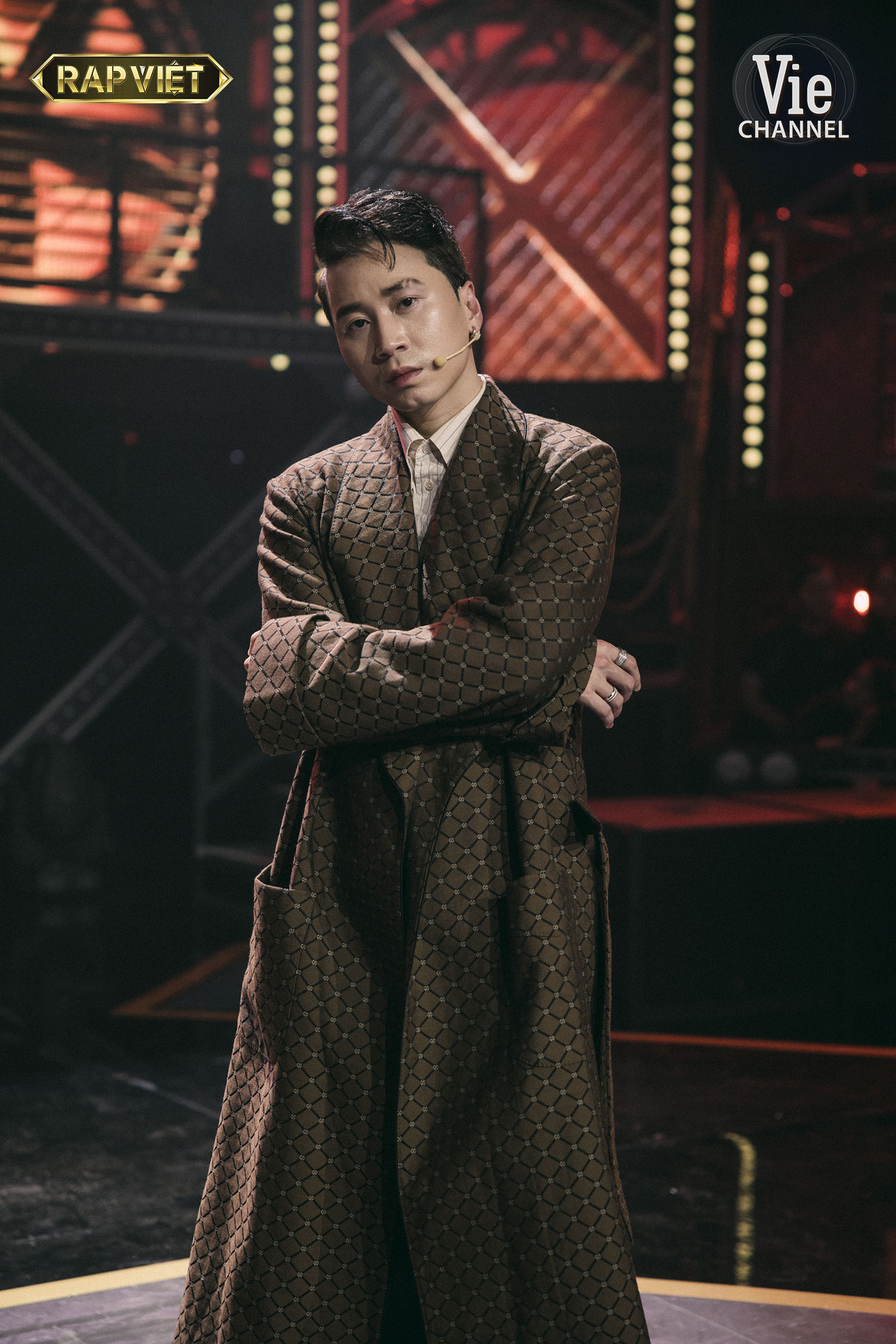 Hé lộ chung kết Rap Việt rực lửa, HLV mặc cực 'ngầu' và Binz vẫn 'một màu' ảnh 7