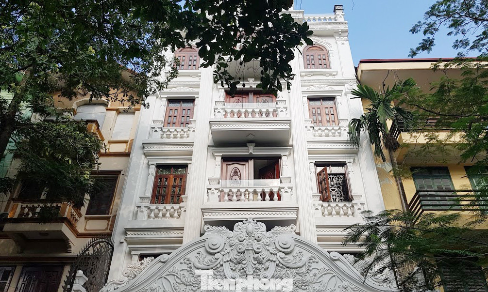 Cận cảnh nở rộ biệt thự, liền kề tại Hà Nội 'bóp méo' quy hoạch ảnh 10