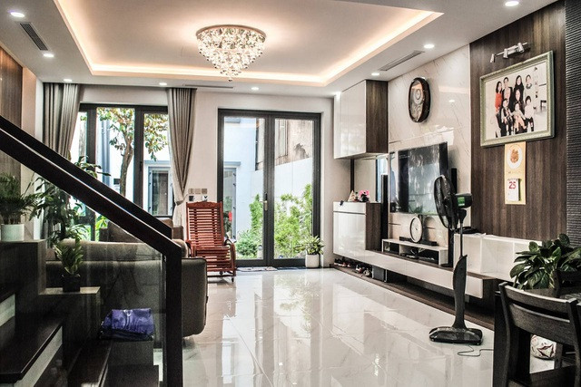 Gia đình ở Hà Nội trồng cả vườn cây xanh đẹp hiếm có trong căn nhà phố ảnh 7