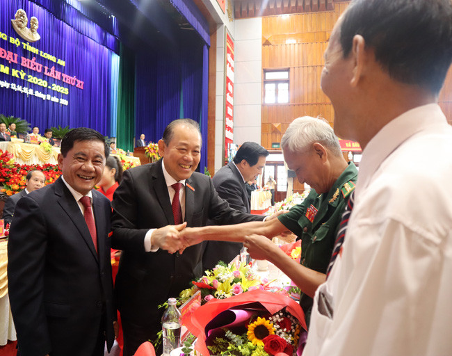 Hình ảnh lãnh đạo Trung ương dự khai mạc Đại hội Đảng bộ Long An ảnh 1