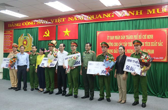 Công an TPHCM phát hiện 20.000 viên thuốc lắc từ Campuchia tuồn vào thành phố ảnh 2