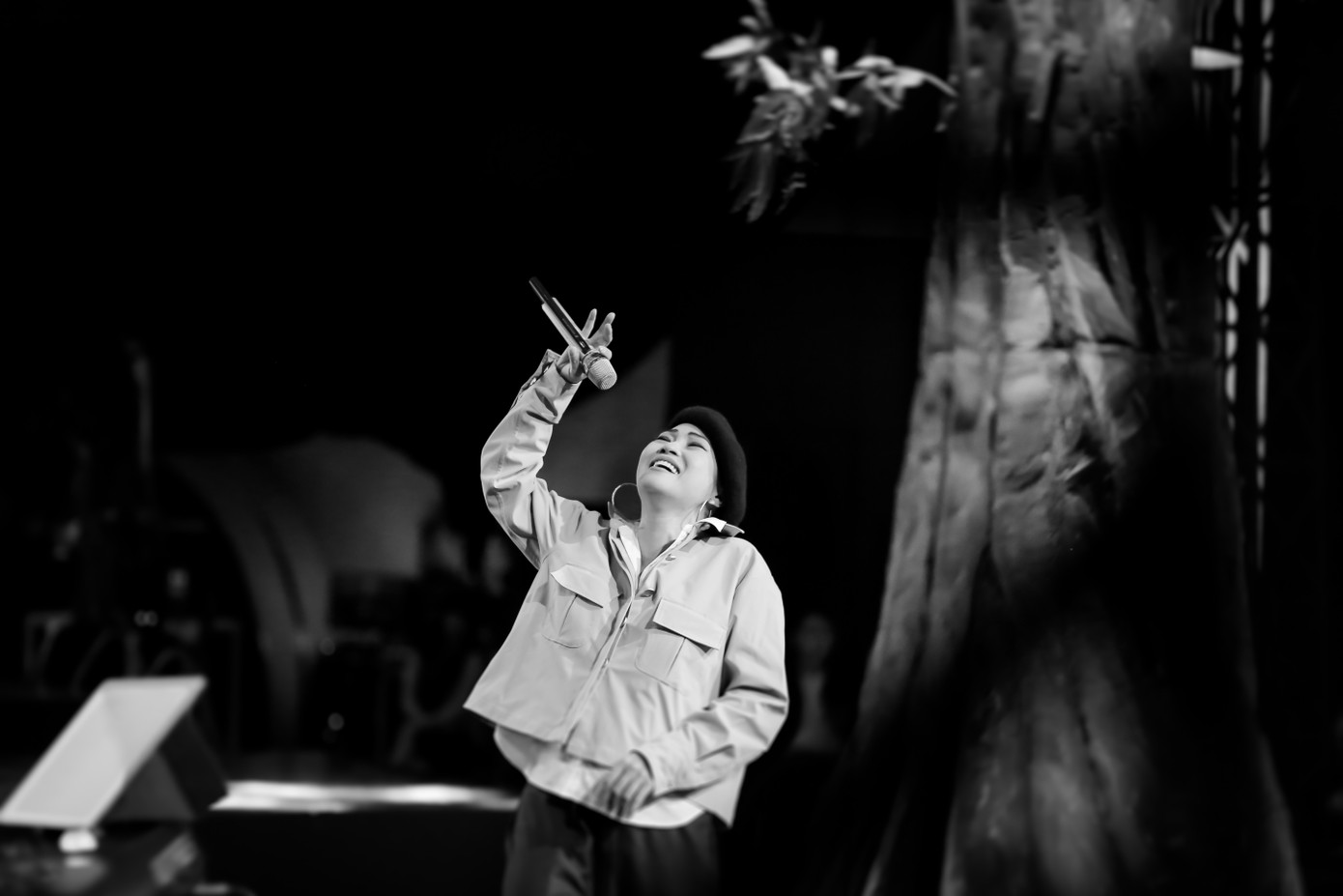 Ca sĩ Phương Thanh lần đầu kể về tuổi thơ dữ dội đi bơm xe cho Kim Tử Long ảnh 4