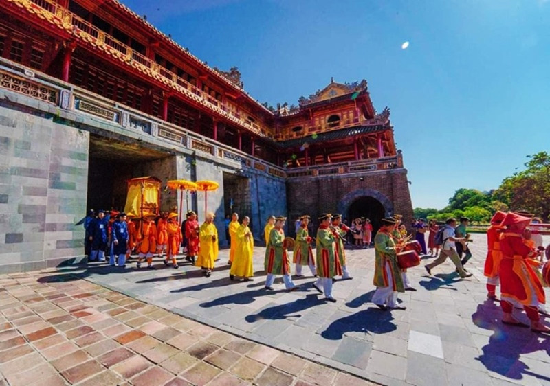 Khánh thành Đền tưởng niệm và lễ rước long vị Vua Hàm Nghi ảnh 3