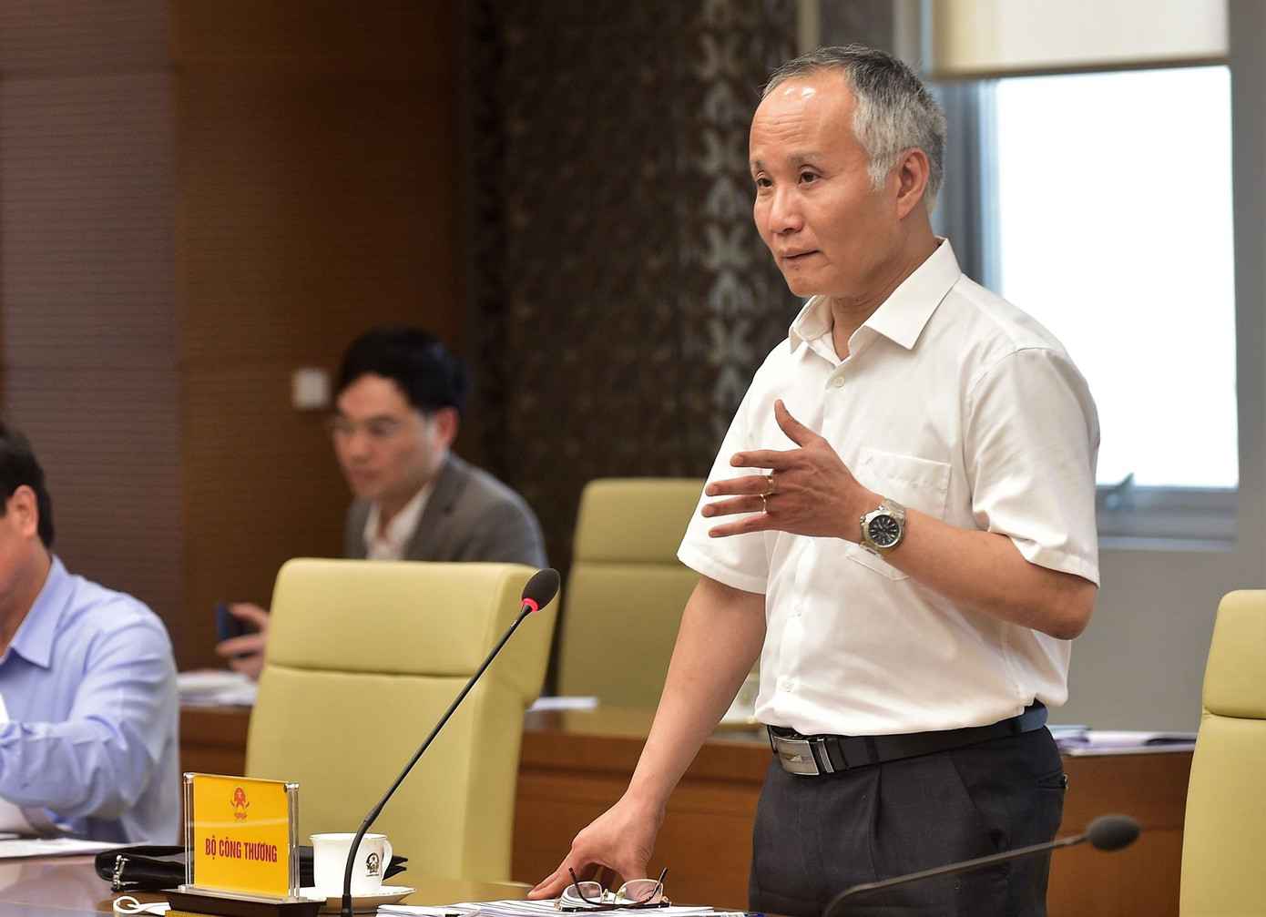 Yêu cầu 2 bộ Công Thương, Tài chính rút kinh nghiệm trong điều hành xuất khẩu gạo ảnh 1