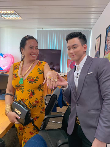 Cô Minh Hiếu lên sóng “đi đường quyền” với 30 triệu, chỉ dám đeo 20 cây vàng vì sợ bị cướp ảnh 6