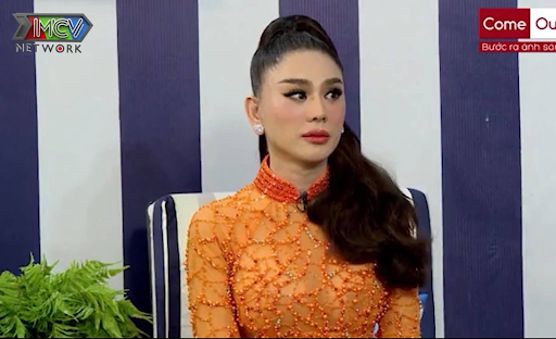 Cô Minh Hiếu lên sóng “đi đường quyền” với 30 triệu, chỉ dám đeo 20 cây vàng vì sợ bị cướp ảnh 2