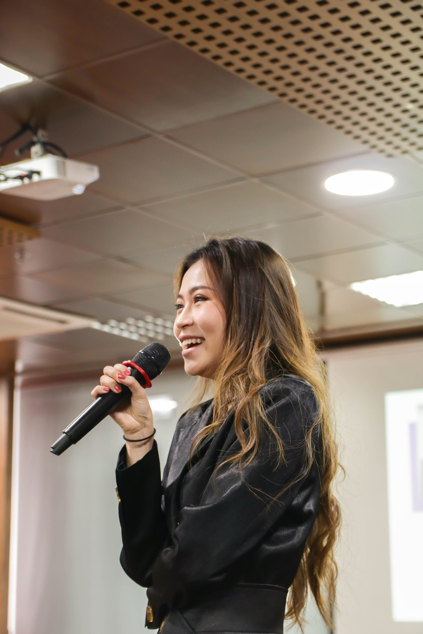 Thử Thách Kim Cương 2020: Xây dựng nội dung video hiệu quả cùng YouTuber Nguyên Newin ảnh 1