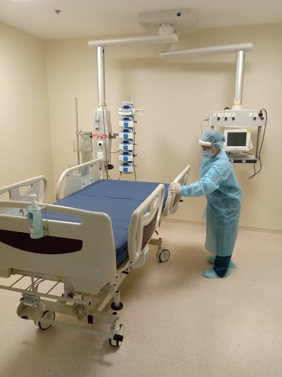 Sau 2 ca mắc COVID-19, Bệnh viện Quốc tế City tiếp tục ngưng nhận bệnh nhân ảnh 2