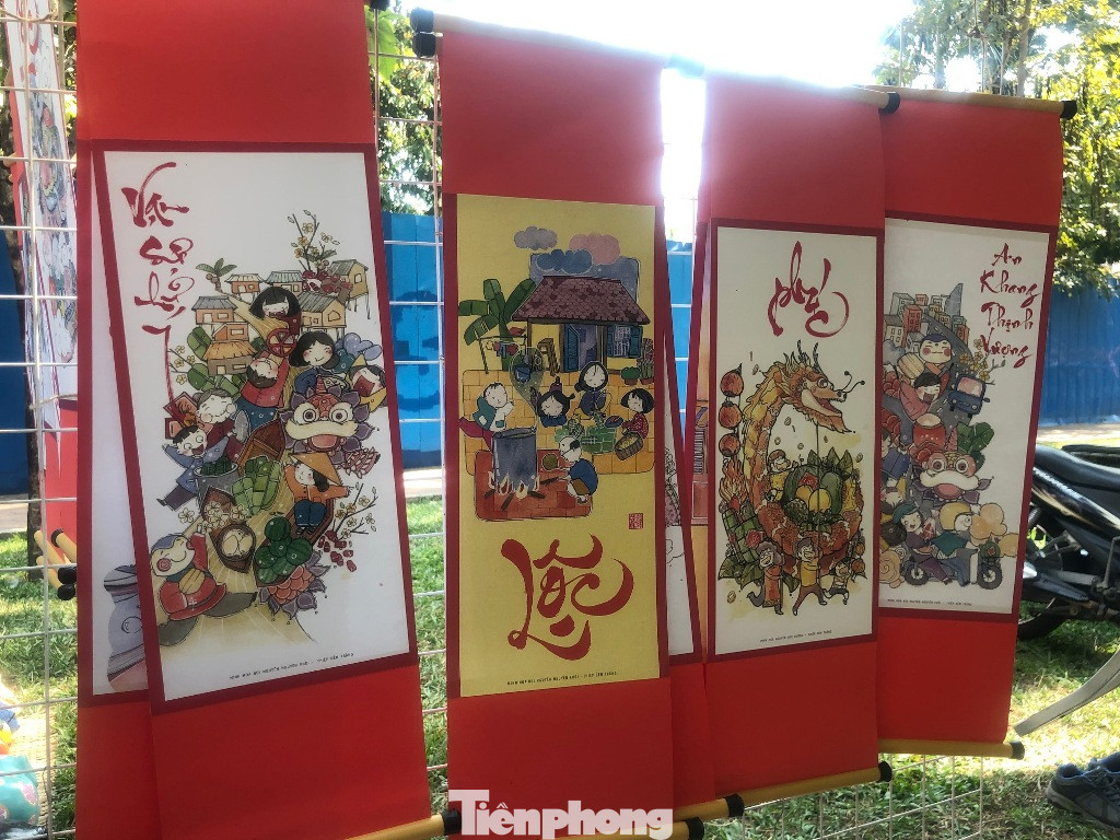 Về tết trễ một chút để “bán” niềm vui cho mọi người ảnh 2