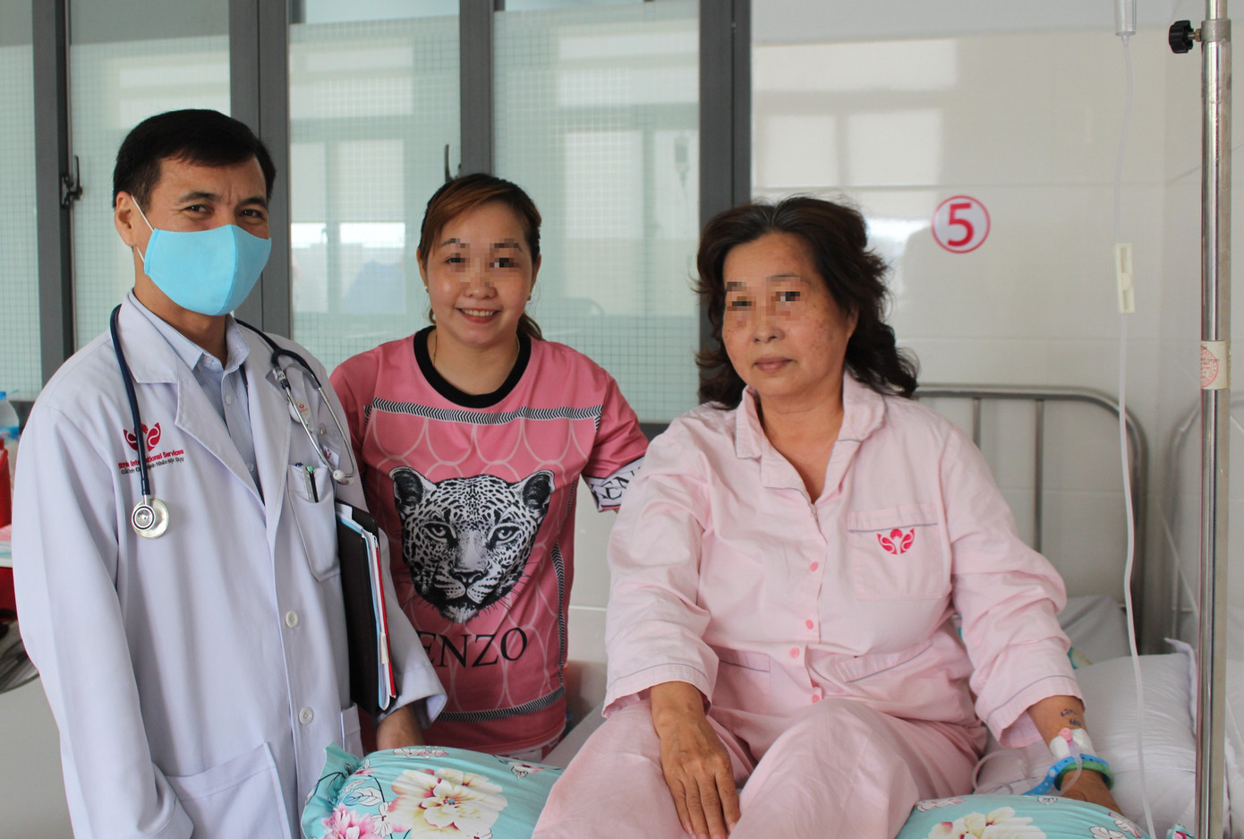 Chóng mặt dài ngày, đi khám mới phat hiện u não hiếm gặp ảnh 3