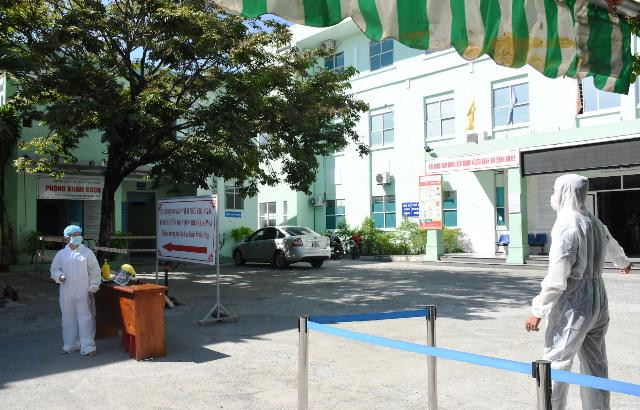 TPHCM cách ly tập trung 2 người tiếp xúc bệnh nhân 420 ​ ảnh 2