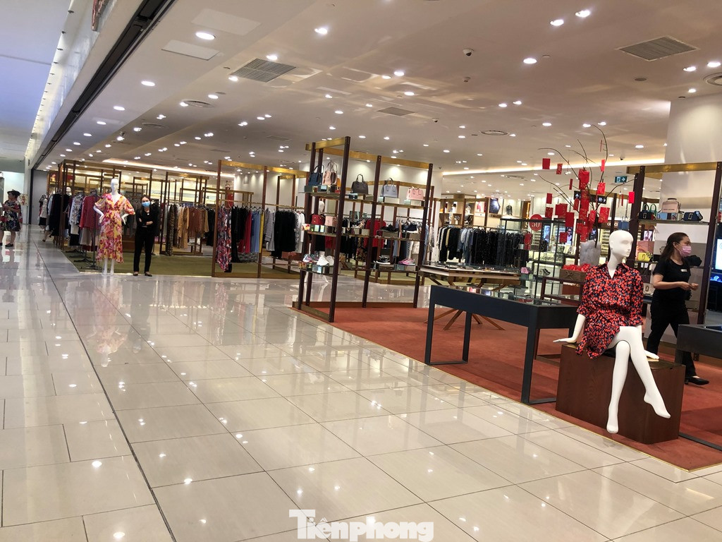 TP Hồ Chí Minh:Bệnh nhân 450 mắc COVID-19 đã đi Aeon Mall 5 ngày liên tục ảnh 3