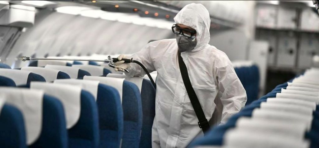 'Truy' nguồn lây hai nam tiếp viên hàng không mắc COVID-19 ảnh 1