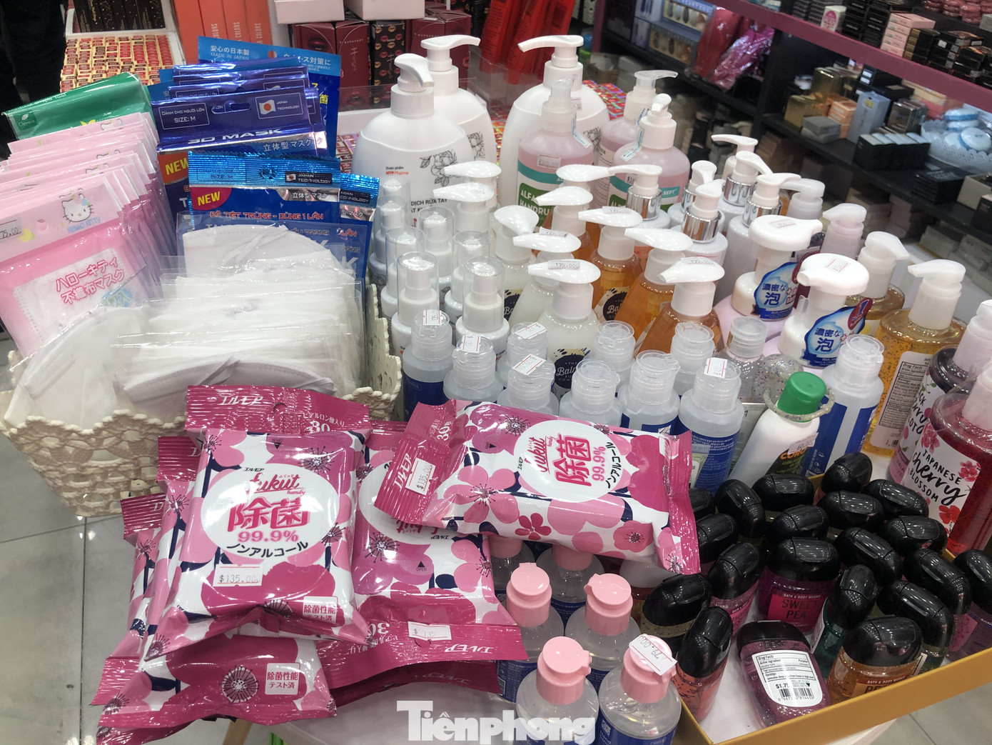 TPHCM phát hiện chuỗi cửa hàng mỹ phẩm nghi giả, nhái ảnh 3