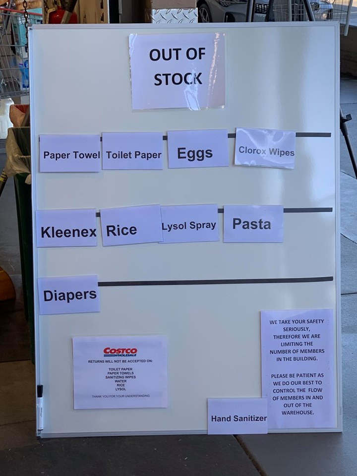 Đi chợ ở Mỹ thời Covid-19, chật vật tìm mua giấy vệ sinh, sữa, trứng.. ảnh 10