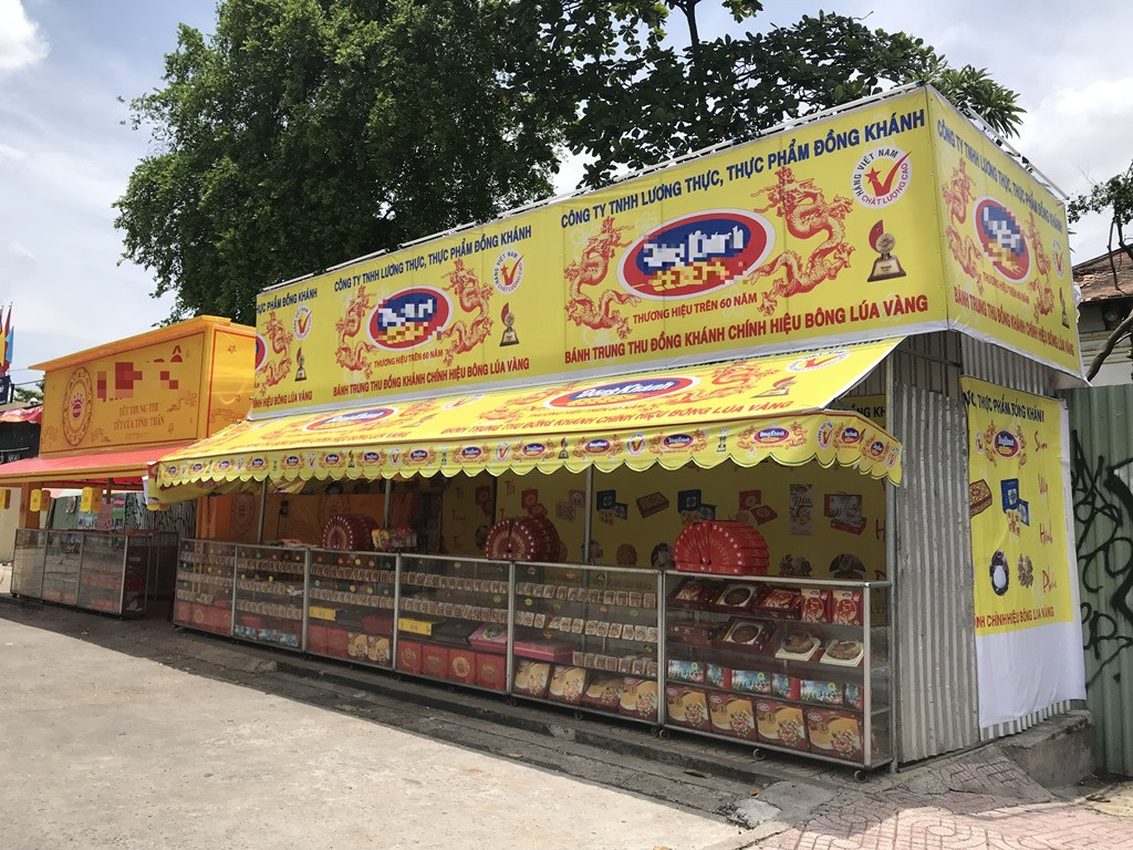 Bánh trung thu ‘đìu hiu’ dù đua nhau tung hàng sớm trước cả tháng ảnh 1