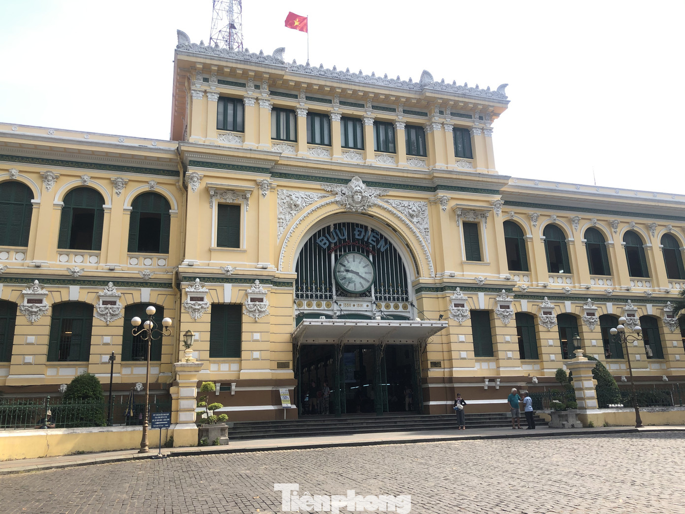 Sợ corona, nhiều điểm tham quan ở Sài Gòn ‘vắng như chùa bà đanh’ ảnh 4