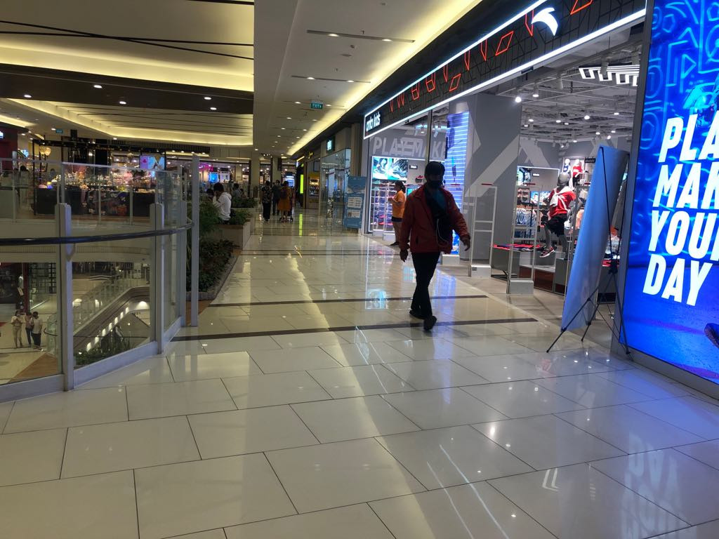 Tiểu thương chợ truyền thống TPHCM 'méo mặt' vì Covid-19 ảnh 19