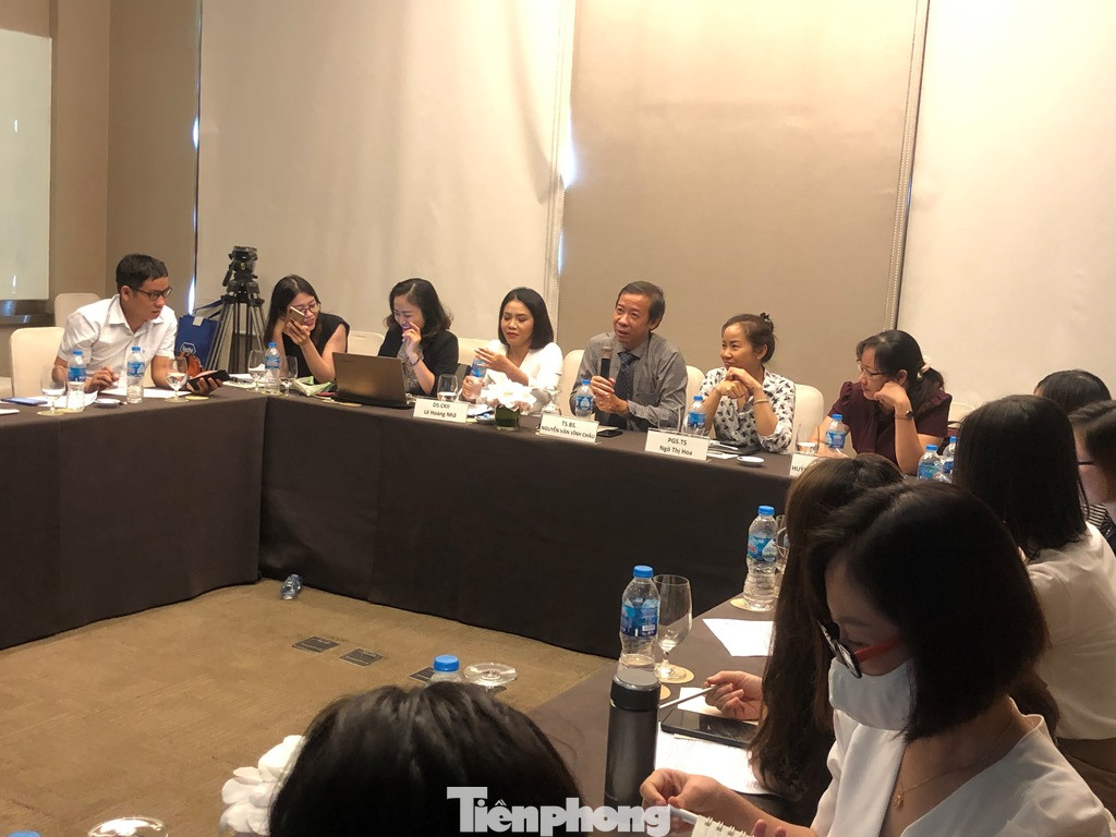 Nhà thuốc là ‘nơi tiếp tay’ cho tình trạng bệnh nhân bị kháng kháng sinh ảnh 1