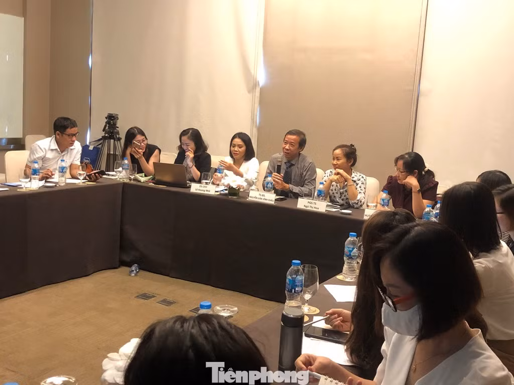 Nhà thuốc là ‘nơi tiếp tay’ cho tình trạng bệnh nhân bị kháng kháng sinh ảnh 1