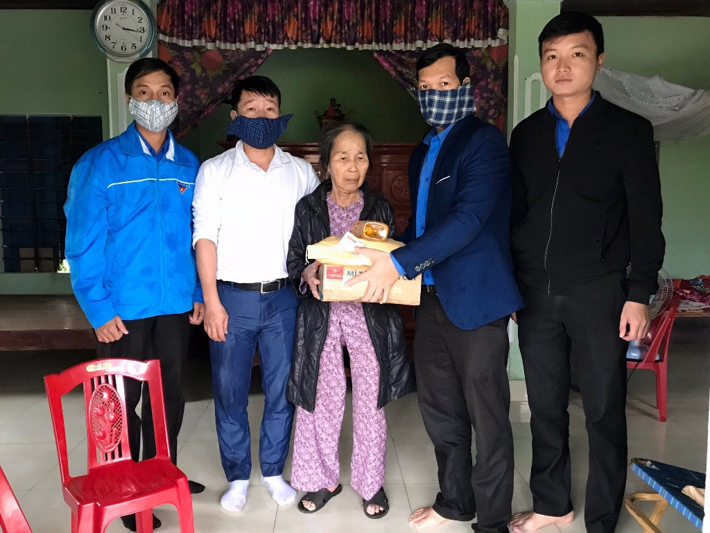 Tuổi trẻ Quảng Điền với nhiều chương trình ý nghĩa ảnh 2