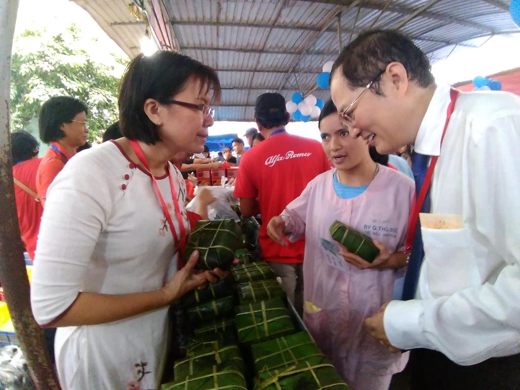 Ấm lòng phiên chợ 0 đồng cho bệnh nhân ảnh 13