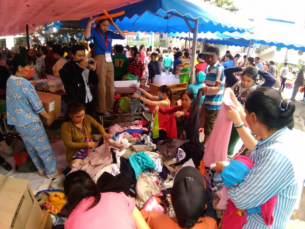 Ấm lòng phiên chợ 0 đồng cho bệnh nhân ảnh 11