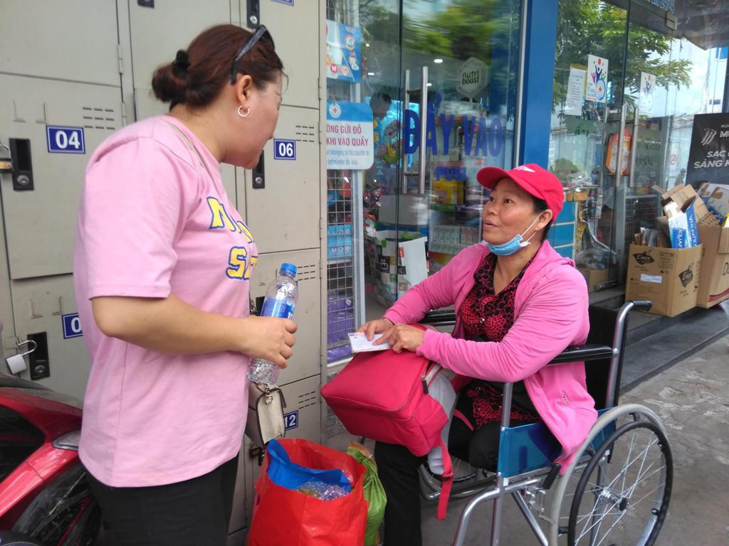 Ấm lòng phiên chợ 0 đồng cho bệnh nhân ảnh 5