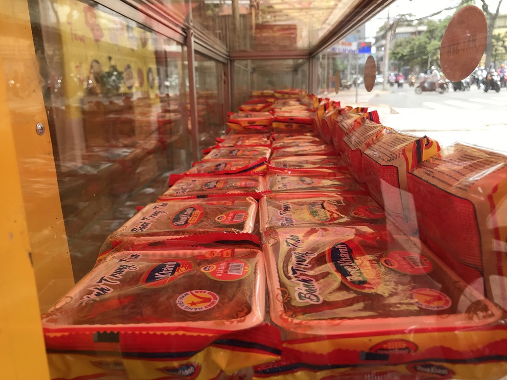 Bánh trung thu ‘đìu hiu’ dù đua nhau tung hàng sớm trước cả tháng ảnh 2