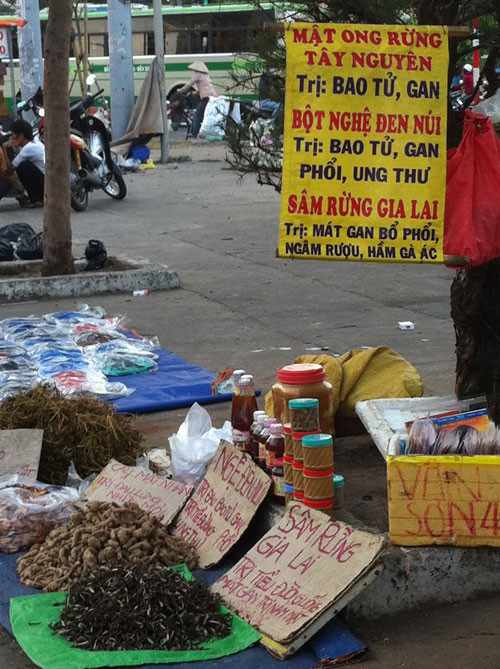 Ôm họa khi tự mua thuốc trên mạng ảnh 2