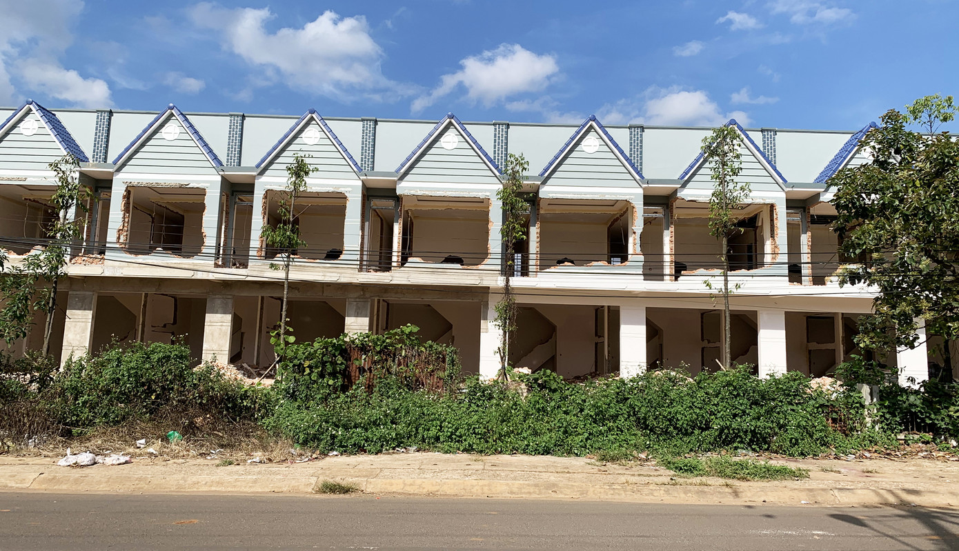 Tháo dỡ các công trình làm sai lệch công năng Bến xe Di Linh ảnh 2