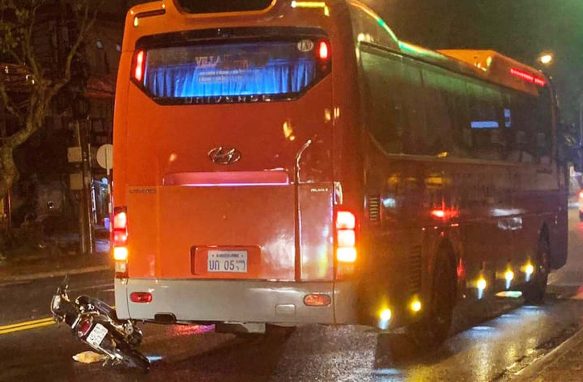 Xe khách biển số Lào, Campuchia hoạt động rầm rộ ở Lâm Đồng ảnh 5