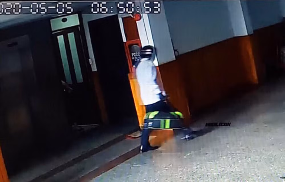 Bí thư xã giết cháu, đốt xác phi tang: Kỳ lạ thùng tiền phúng điếu ảnh 3