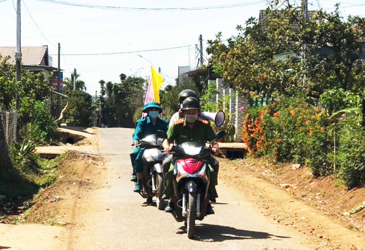 Buôn Ma Thuột sửa yêu cầu cách ly, Đà Lạt phạt người không đeo khẩu trang ảnh 4