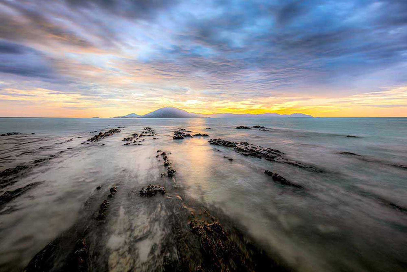 Kỳ thú rạn san hô cổ hóa thạch trên cạn ảnh 3