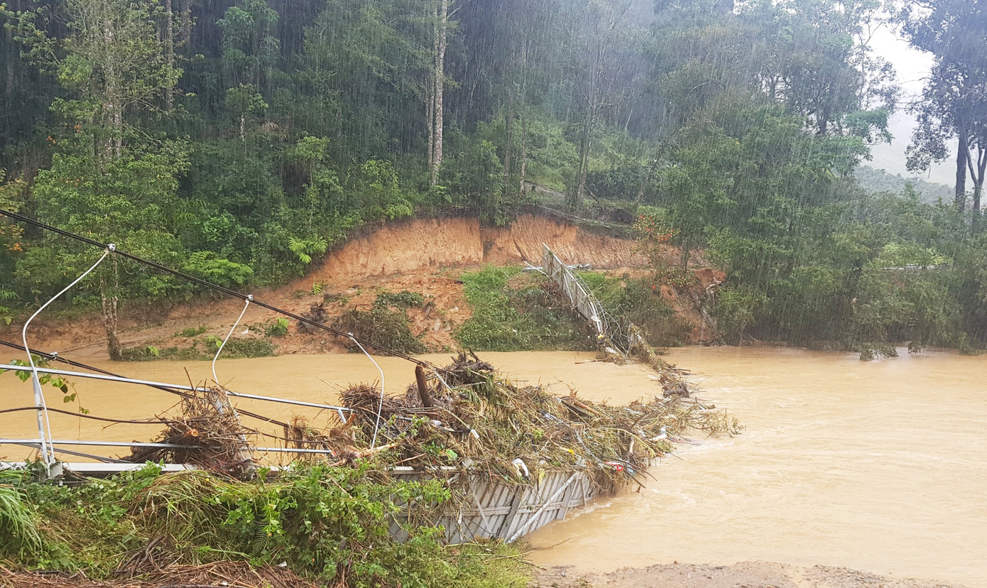 Nhóm du khách bị lũ cuốn: Tìm được thi thể ngay tại nơi gặp nạn ảnh 3