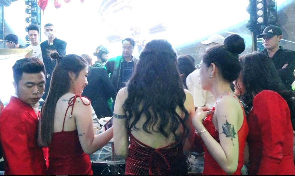 Đột kích quán bar Rain Đà Lạt, phát hiện gần 100 thanh niên phê ma túy ảnh 5